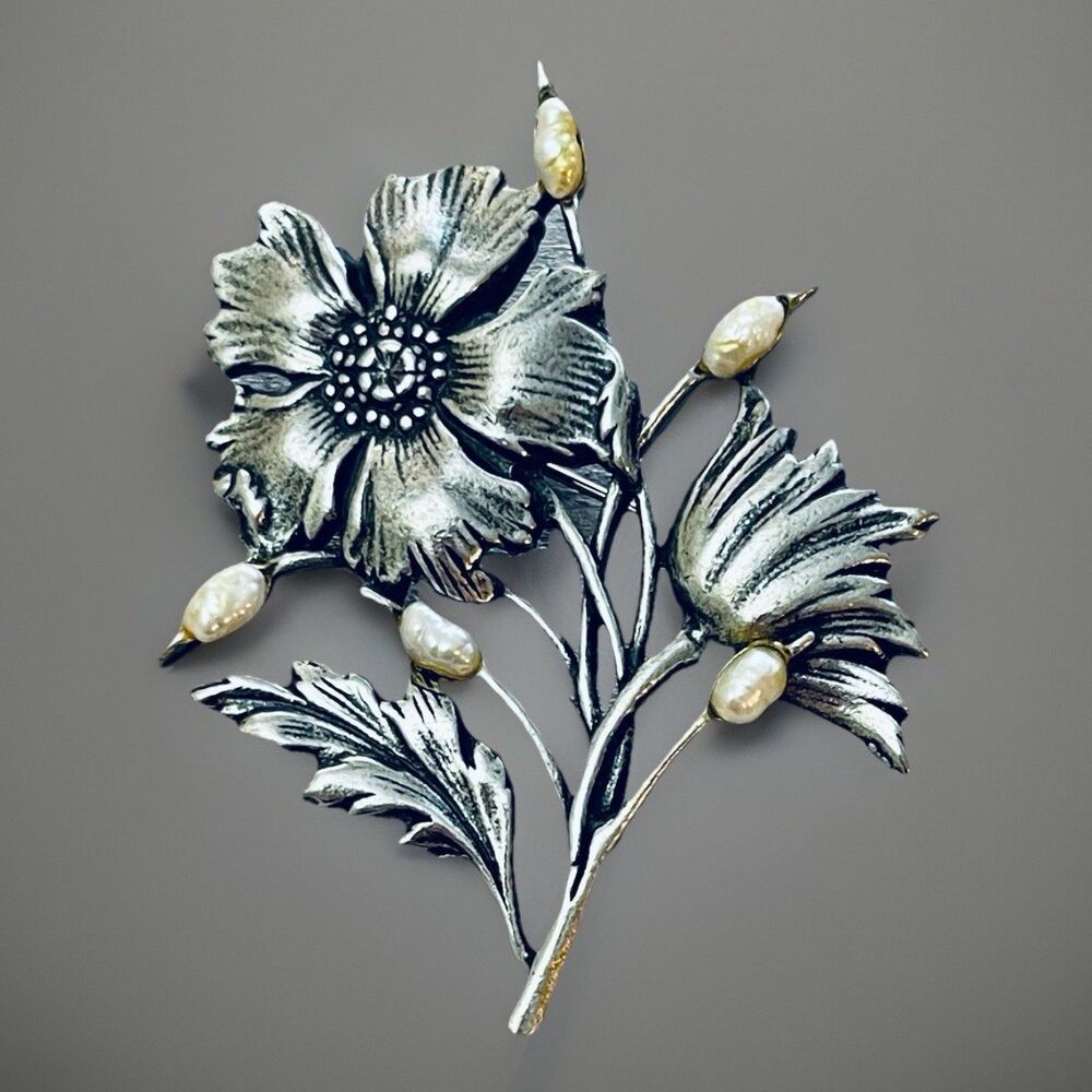 JJ Jonette Floral Brooch Flower Bouquet Pearl Accent Pewter Metal VTG